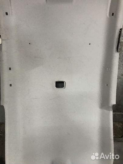 Обшивка потолка Peugeot 4007