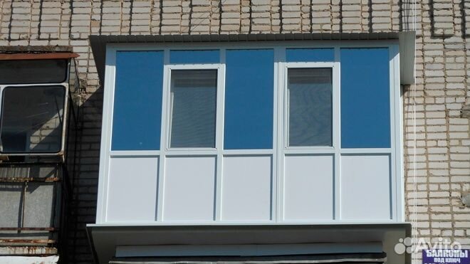 Остекление балконов любой сложности