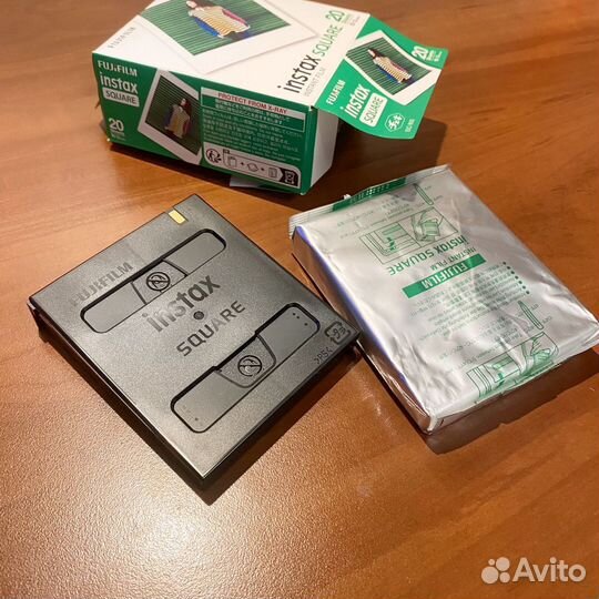 Картриджи для instax square