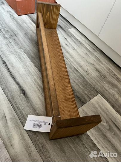 Полка из массива сосны