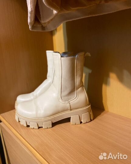 Ботинки женские демисезонные 38 размер