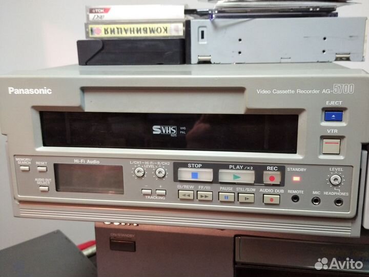 Super VHS Видеомагнитофон Panasonic ag-5700е HI-FI