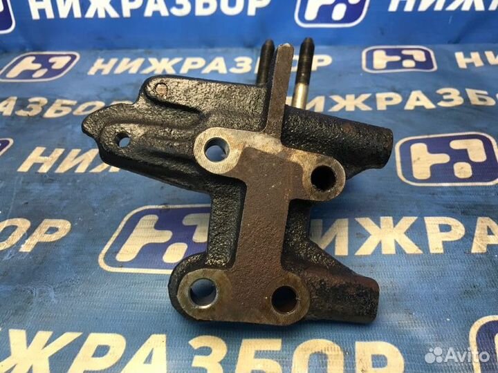 Кронштейн опоры двигателя Mitsubishi Lancer 5 CB