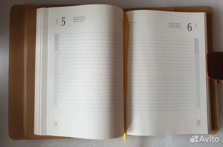 Ежедневник Pierre Cardin новый