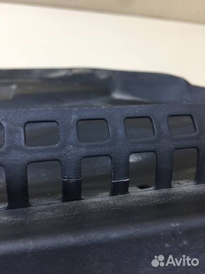 Решетка стеклооч. планка под лобовое стекло, жабо BMW 7-Series F01,F02 2008-2015