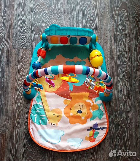 Развивающий игровой коврик с пианино