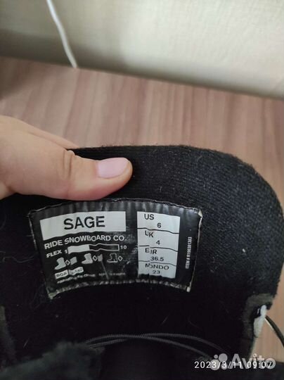 Сноубордические ботинки женские 36