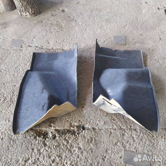 Обшивка багажника задняя Ford Focus 1 седан 2.0