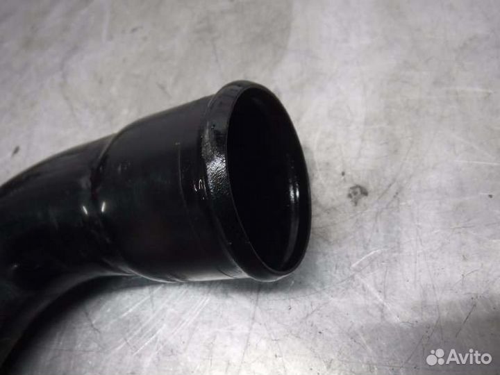 Патрубок интеркулера Mitsubishi Pajero Sport 2