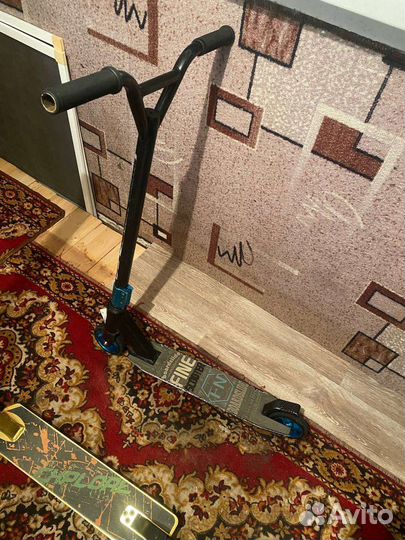 Трюковой самокат