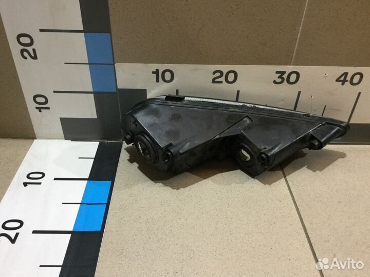 Фара противотуманная левая VW Пассат B7 2011-2015