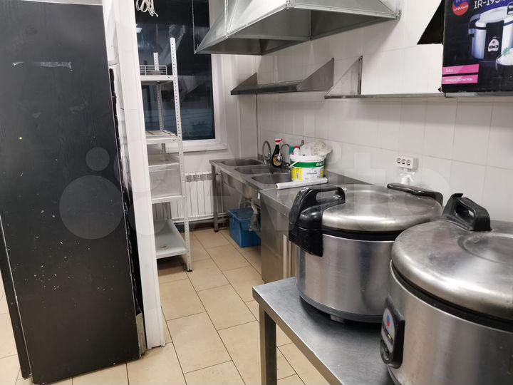 Торговая площадь 90 м