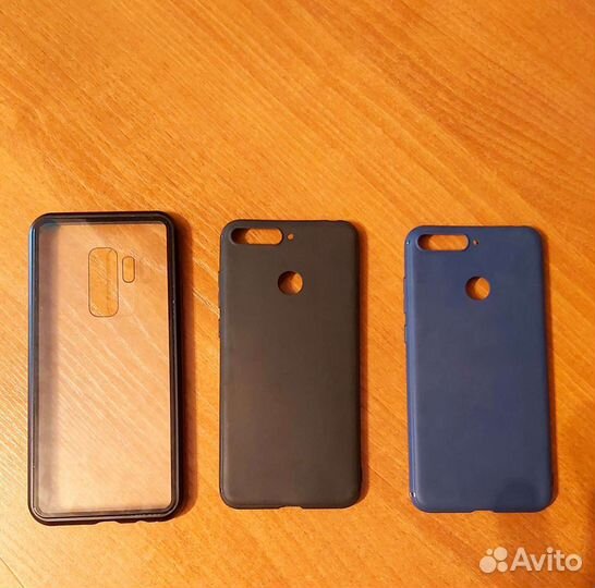 Чехлы на телефон