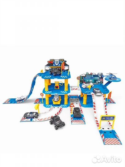 Новый. Трек парковка Полицейский участок