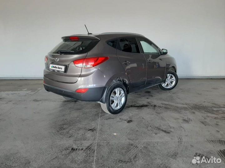 Hyundai ix35 2.0 AT, 2013, 135 000 км