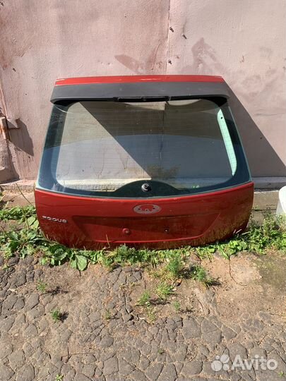 Крышка багажника ford focus 2 хэтчбек 2005 г.в