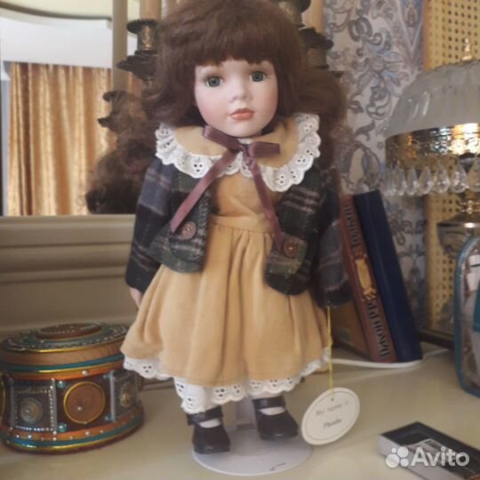 Куклы фарфоровые, Англия