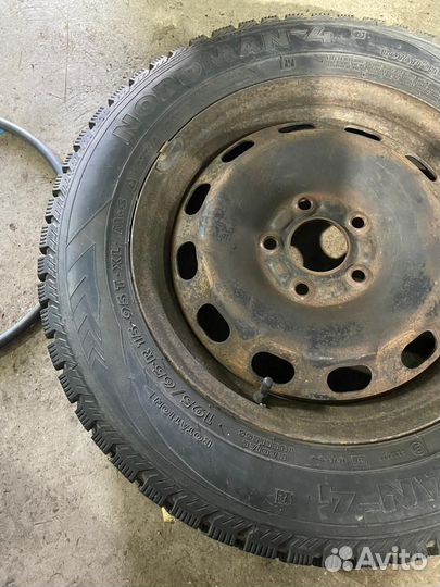 Зимняя резина на дисках 195/65R15 Форд Фокус 2