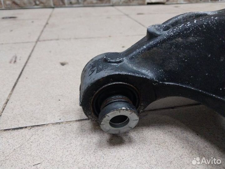 Рычаг подвески задний правый Ford Mustang S550 5.0