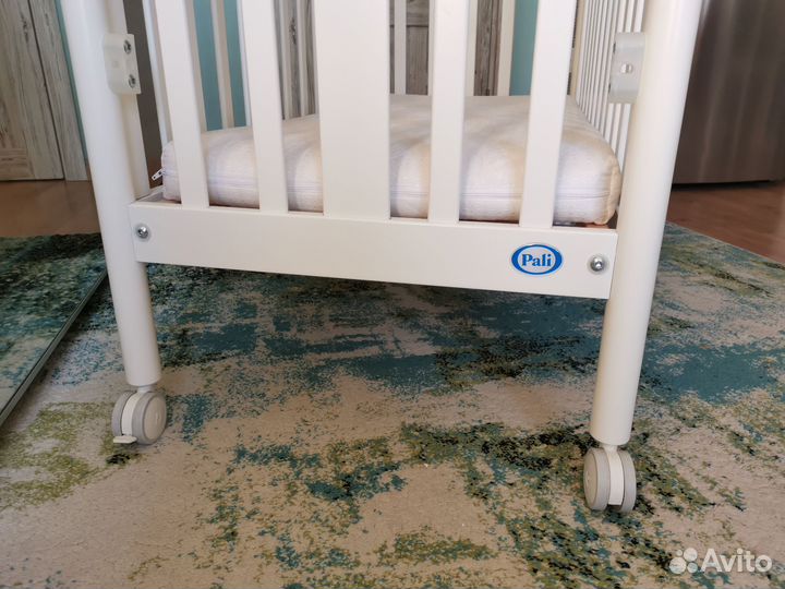 Кроватка Pali City белая