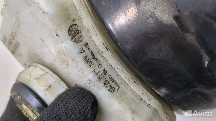 Цилиндр тормозной главный Audi Q5, 2009