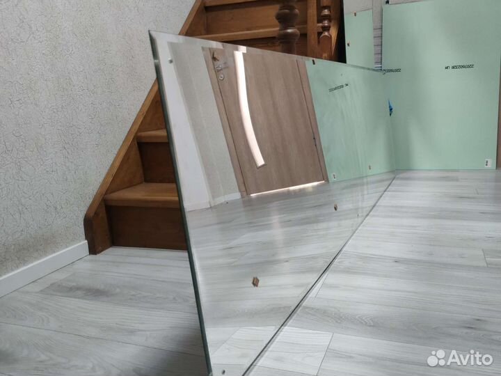 Зеркало 269.5*72 с отверстиями под крепления