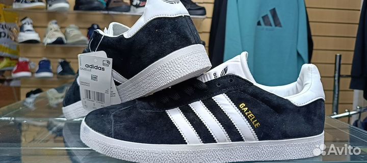 Adidas gazelle.Размер 42.мужские кроссовки