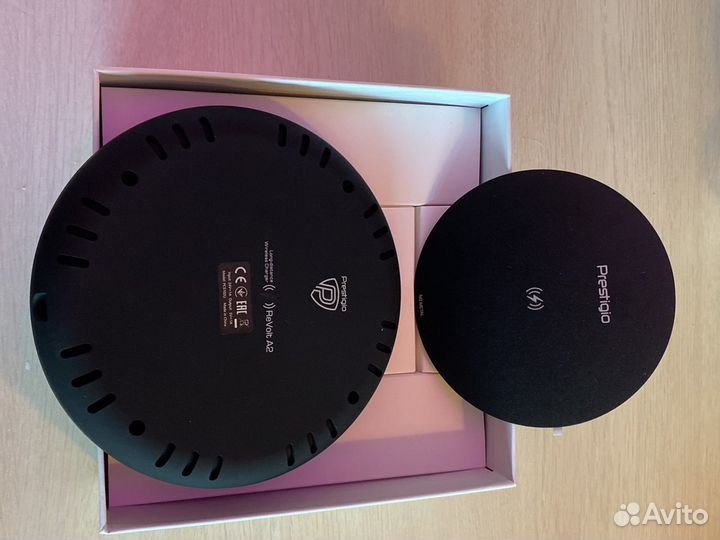 Беспроводное зарядное устройство Prestigio