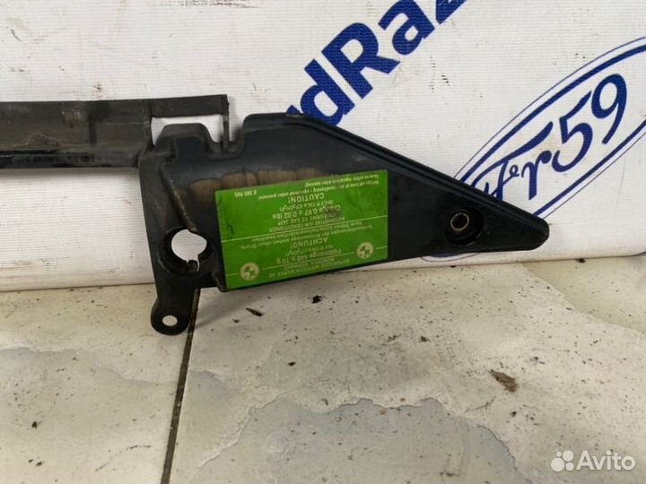 Кронштейн радиатора Bmw X5 E53 2004-2006