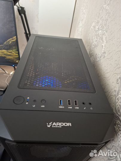 Игровой Xeon 14 ядер, GTX 1660 TI, 16 RAM, SSD 240