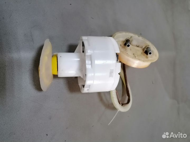 Насос топливный Volkswagen Passat B5 8E0906087D