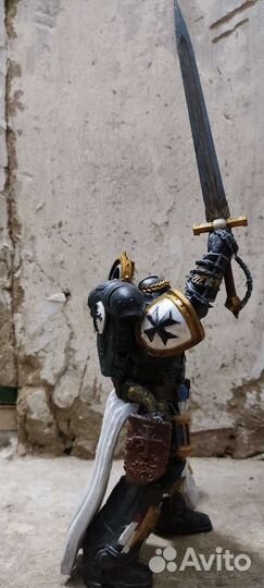 Warhammer 40000 Чемпион Императора