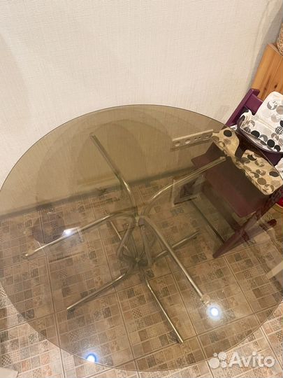 Стол обеденный круглый стеклянный d 110 см