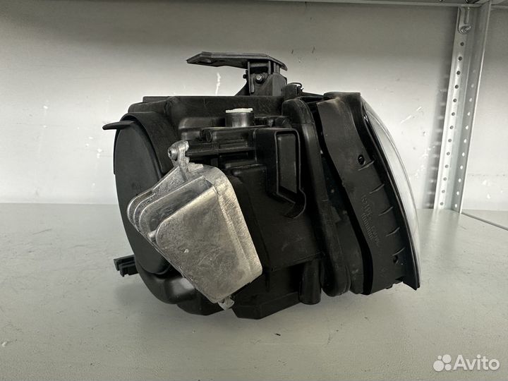 Фара Audi A5 8T правая рест