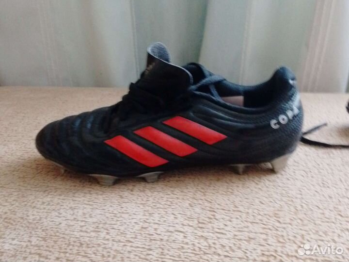 Футбольные бутсы adidas copa
