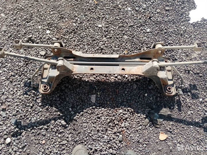 Балка задняя на Шевроле Эванда 2006г