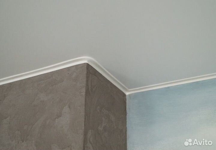 Плинтус для натяжных потолков, Вставка