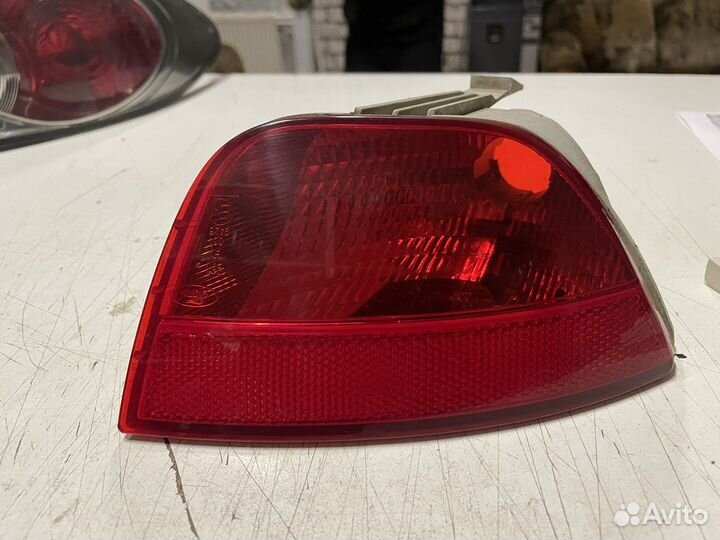 Фонарь левый в задний бампер Ford Focus 2