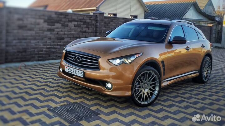 Губа переднего бампера Infiniti fx/qx70