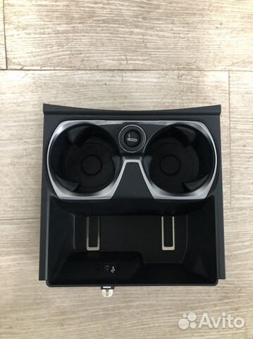 BMW G11 подстаканники + USB комплект 9302629