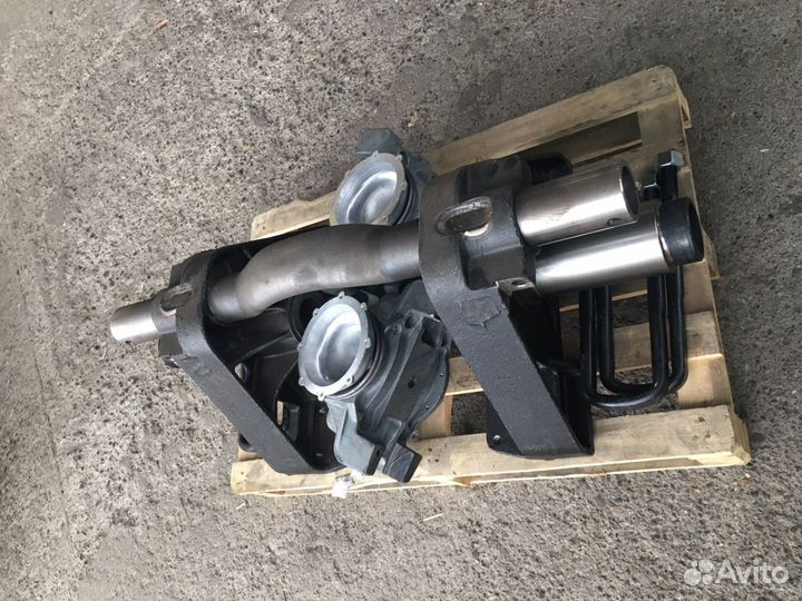 Ось Балансира 6520 камаз