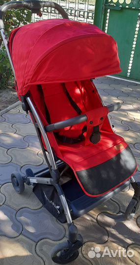 Продам детскую прогулочную коляску