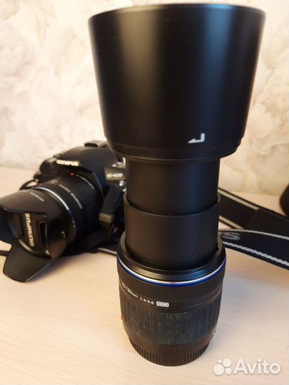 Зеркалка Olympus e420 + два объектива