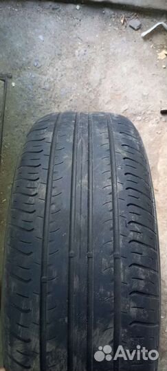 Kumho Road Venture ST KL16 225/60 R17