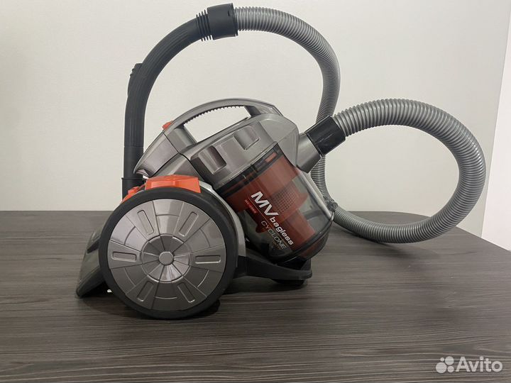 Пылесос Maxima MV-C053