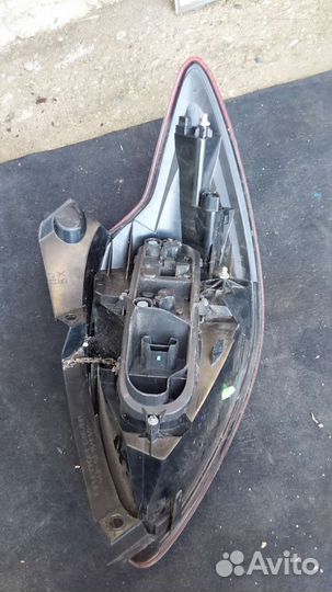 Ford KA 2 задний левый фонарь с08-16г