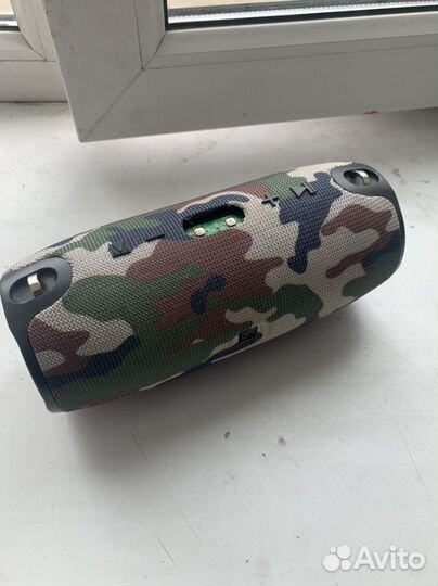 Колонка JBL xtreme