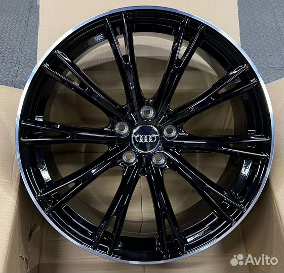 Диски на Audi Ауди Q7 R22