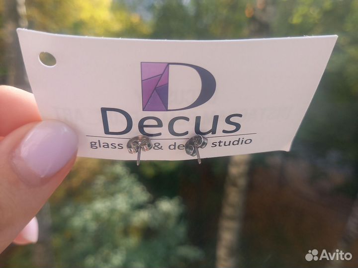 Серьги гвоздики