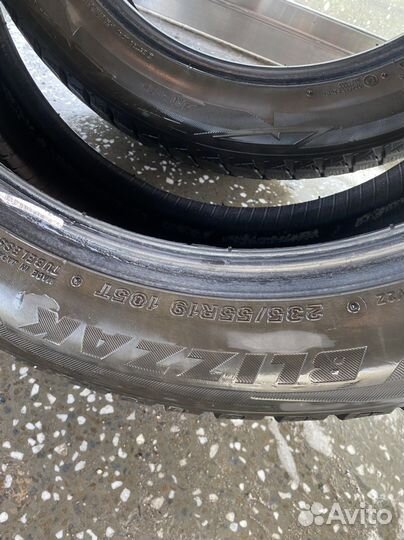 Bridgestone WT17 235/55 R19